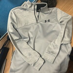 Men’s Under Armour UA size small 1/4 zip